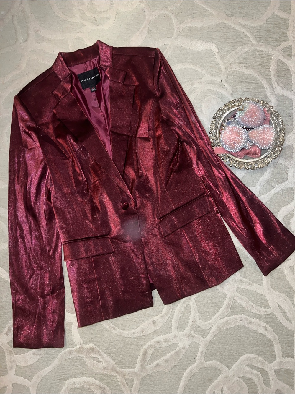 NWOT🌷ROCK & REPUBLIC🌷Wine rayon nylon blazer